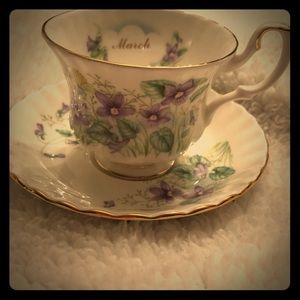 Beautiful flower of the month Tea Cup set- March